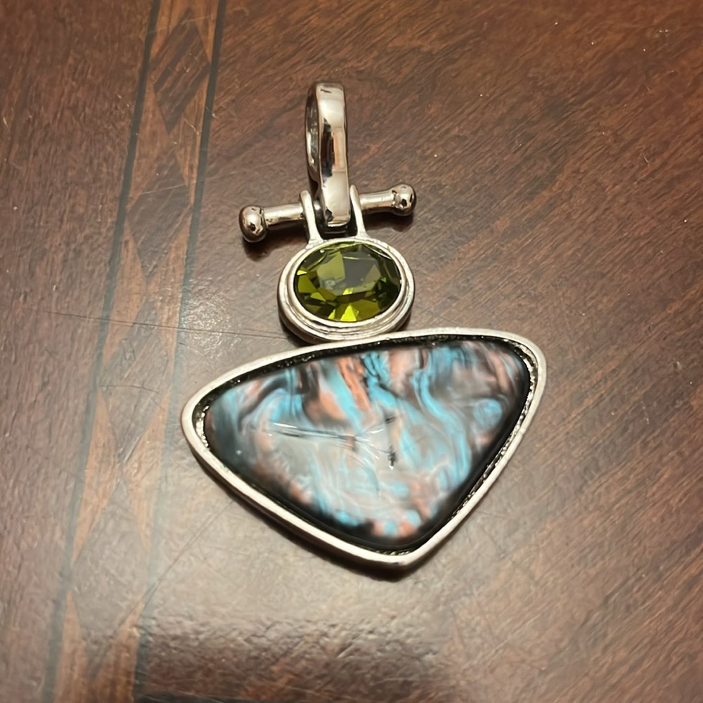 Colorful Pendant Set in Silver Tone Setting